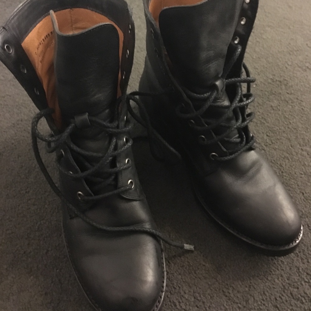 Frye’s Veronica Black Combat Boot, Size 10